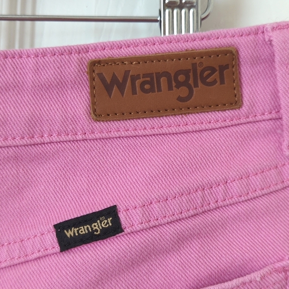 Wrangler Classic Vintage Inspired High Waisted Cut Off Jean Shorts Berry Pink 10 - Picture 11 of 12